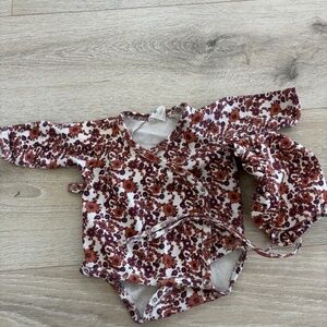 Kate Quinn retro floral wrap onesie and bonnet set 70s